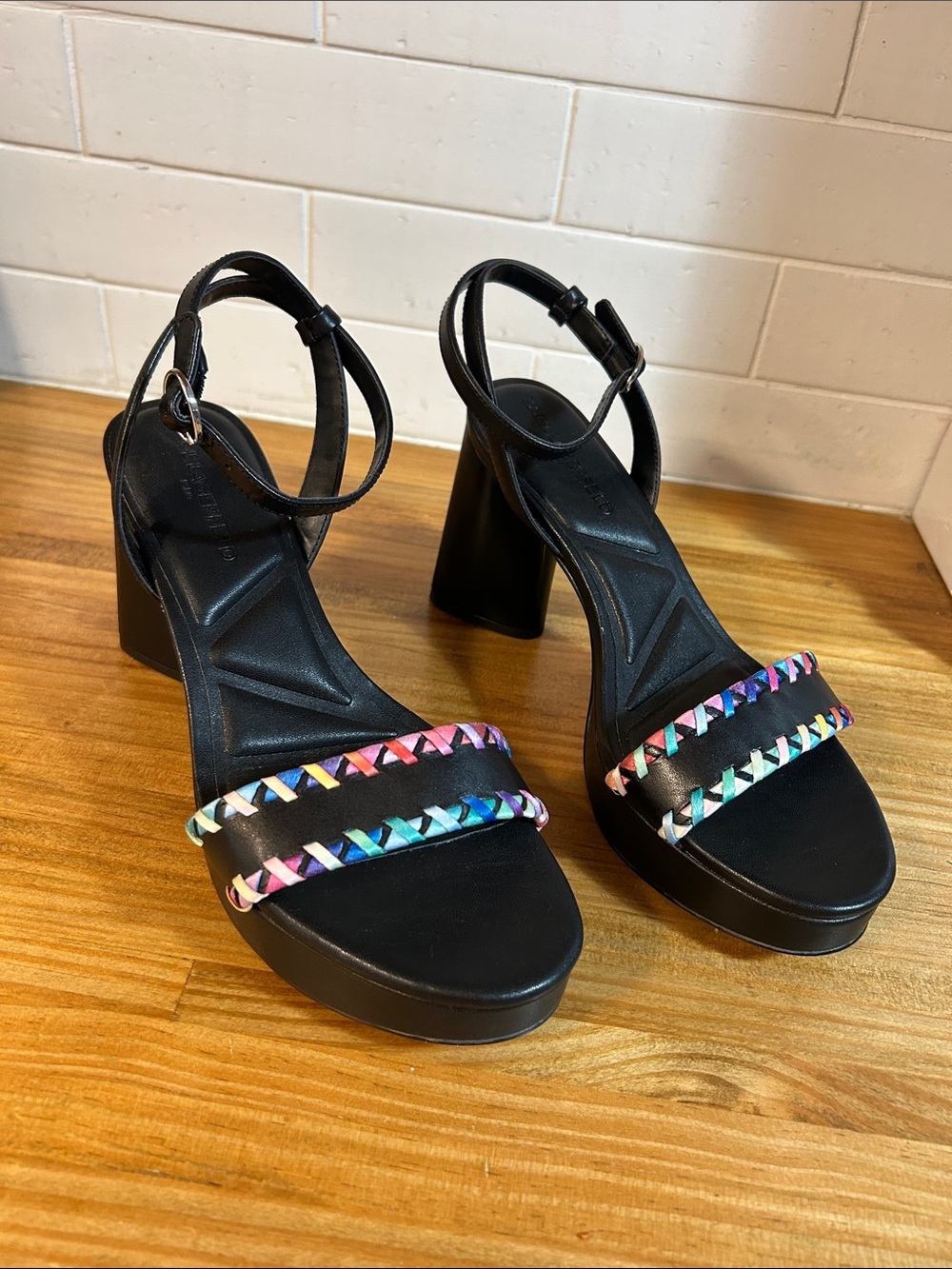 NWOB Karl Lagerfeld Black Platform Sandals with Rainbow Braided Straps Size 6.5M